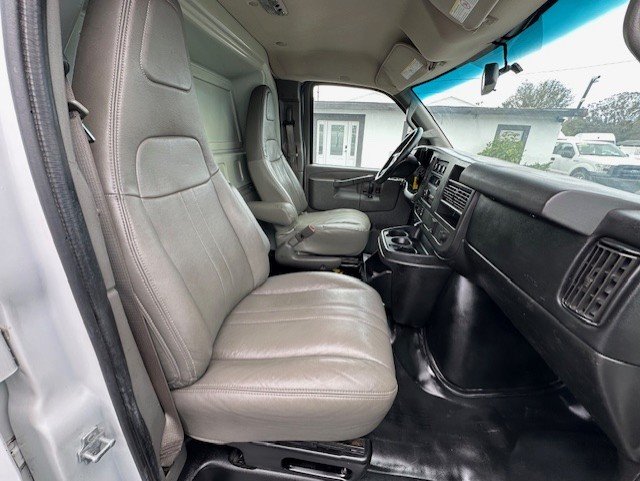 2016 Chevrolet Express - $14,888