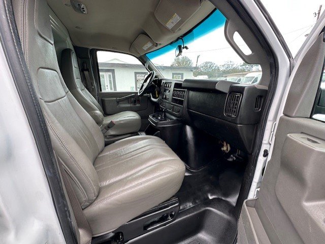 2016 Chevrolet Express - $14,888