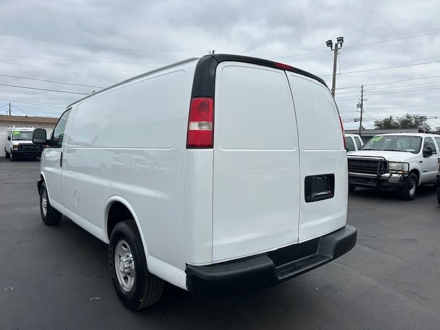 2016 Chevrolet Express - $14,888