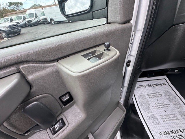 2016 Chevrolet Express - $14,888