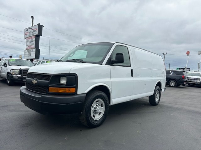 2016 Chevrolet Express - $14,888