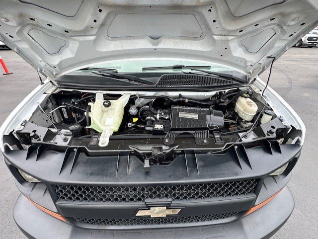 2016 Chevrolet Express - $14,888