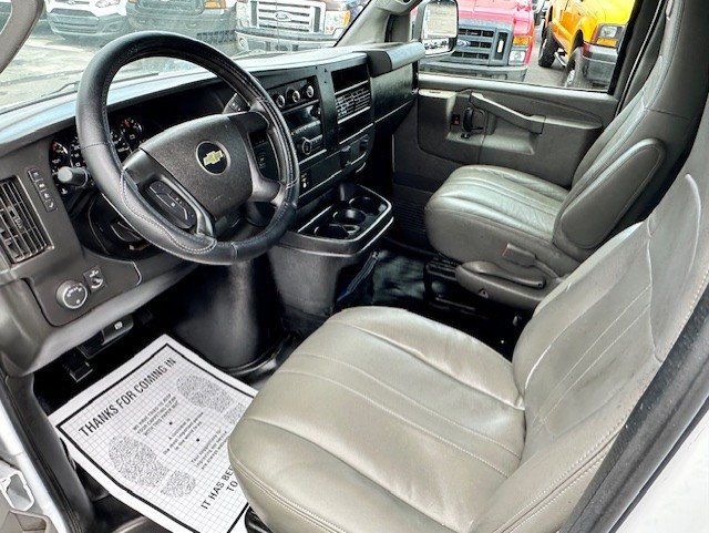 2016 Chevrolet Express - $14,888
