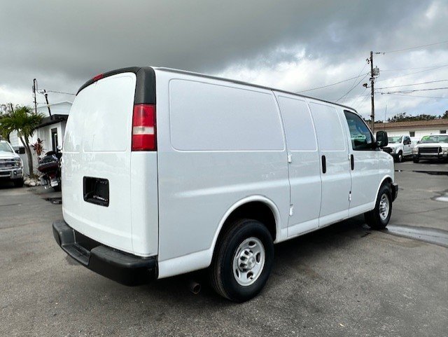 2016 Chevrolet Express - $14,888