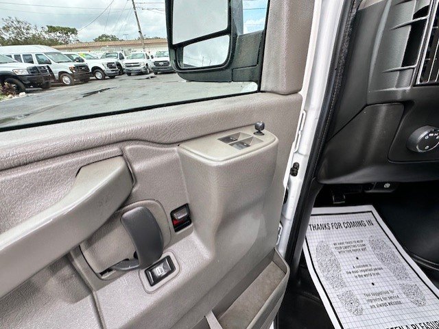 2016 Chevrolet Express - $14,888