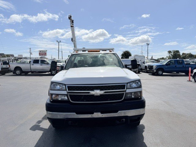 2006 Chevrolet Silverado - $17,888
