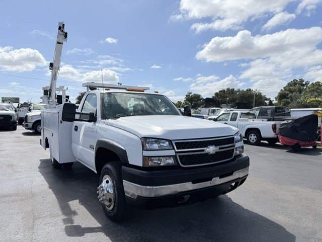 2006 Chevrolet Silverado - $17,888