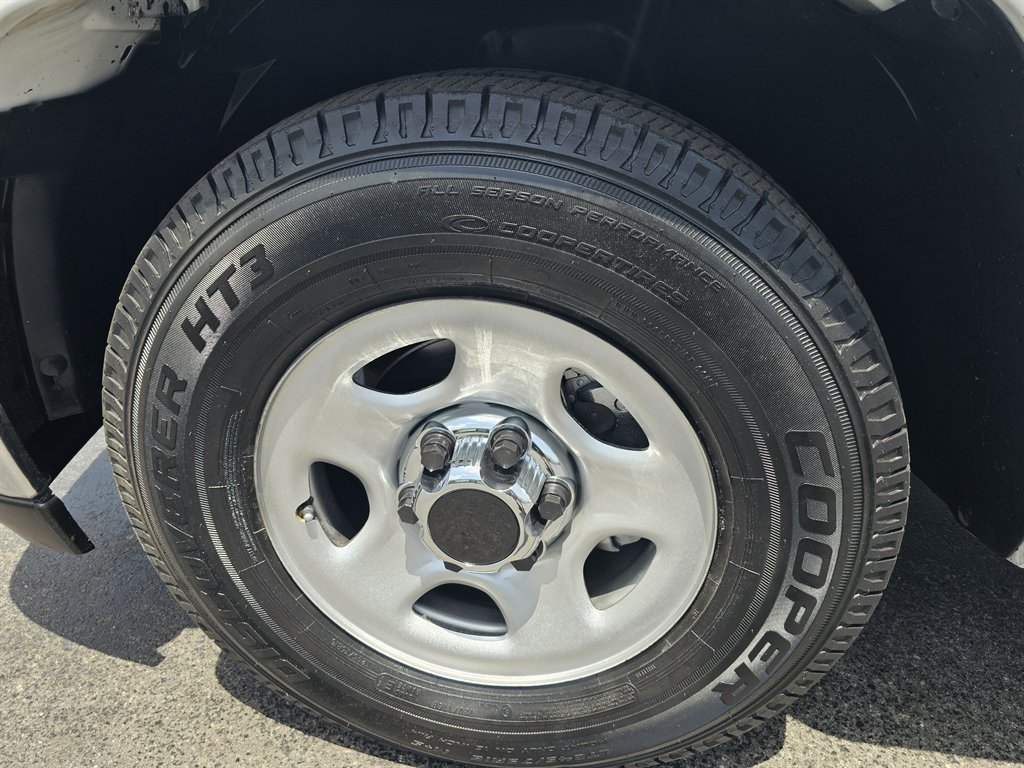 2002 Chevrolet Silverado 1500 - $5,888