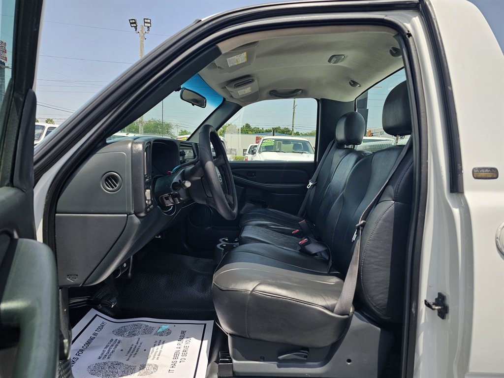 2002 Chevrolet Silverado 1500 - $5,888