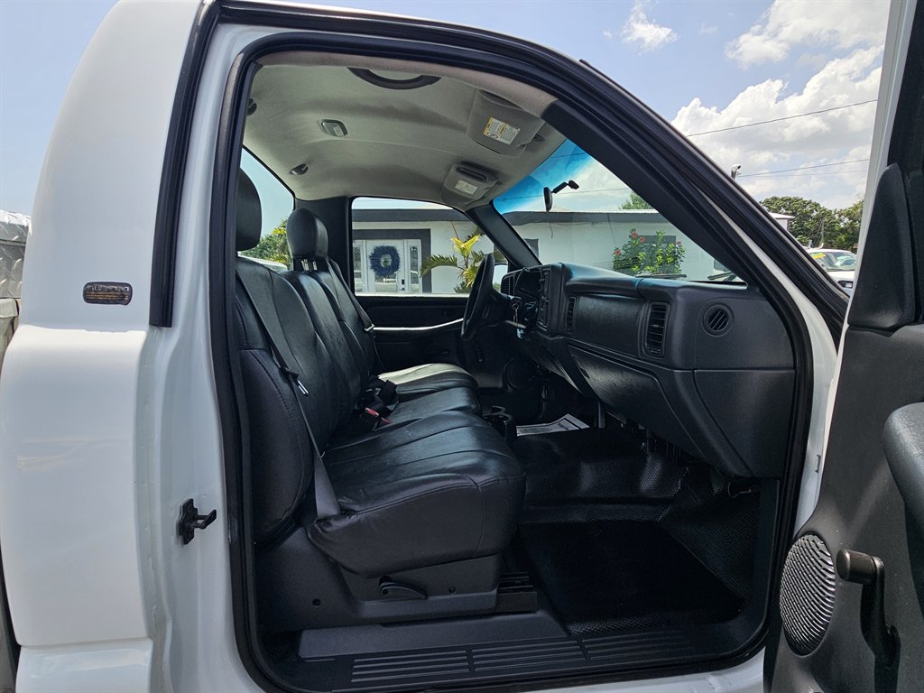 2002 Chevrolet Silverado 1500 - $5,888