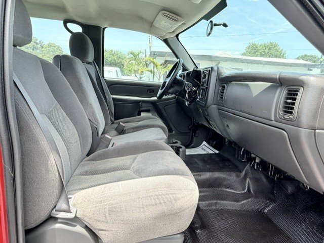 2006 Chevrolet Silverado 2500 - $16,888