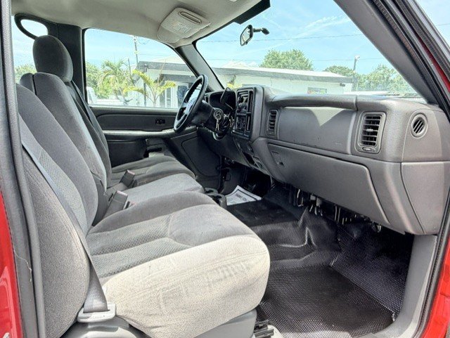2006 Chevrolet Silverado 2500 - $16,888