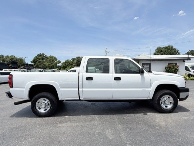 2006 Chevrolet Silverado 2500 - $16,888
