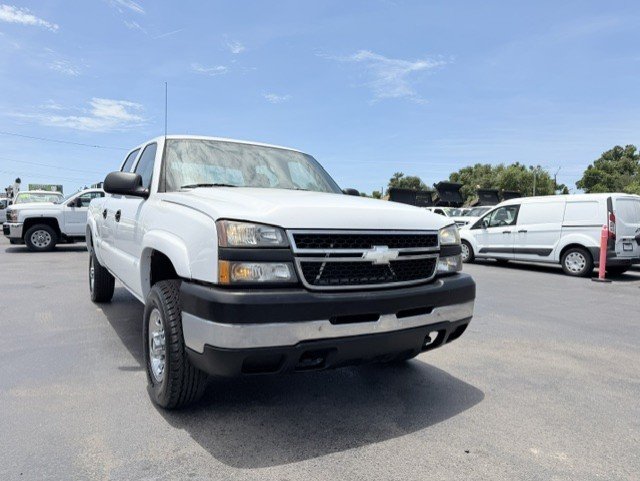 2006 Chevrolet Silverado 2500 - $16,888