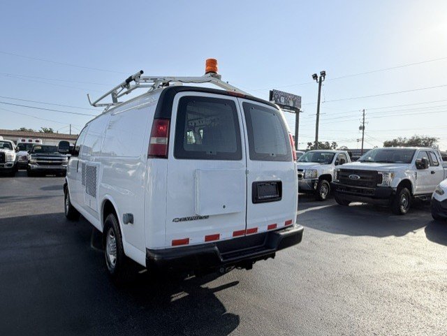 2008 Chevrolet G3500 Vans - $11,888