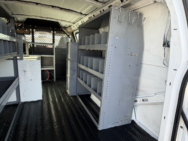 2008 Chevrolet G3500 Vans - $11,888