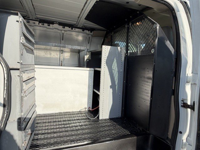 2008 Chevrolet G3500 Vans - $11,888
