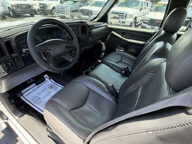 2007 Chevrolet Silverado - $8,888