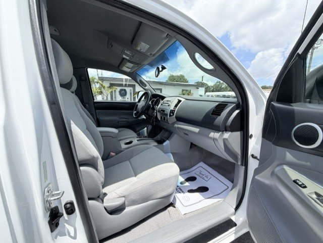 2006 Toyota Tacoma - $14,888
