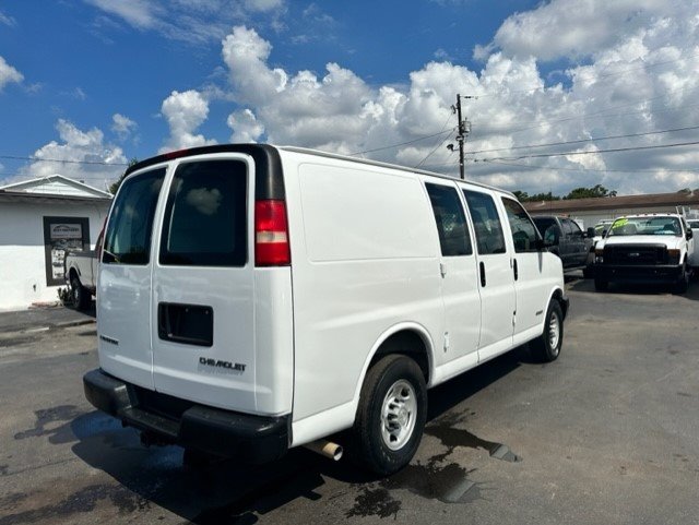 2006 Chevrolet Express 2500 2500 photo