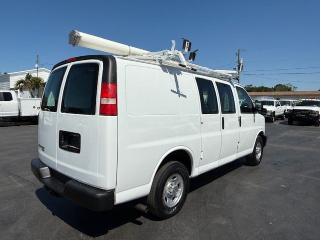2012 Chevrolet Express 2500 2500 photo