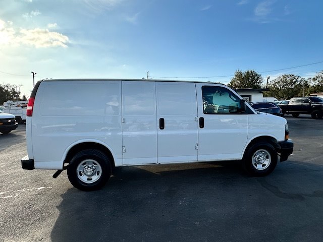 2018 Chevrolet Express - $14,888