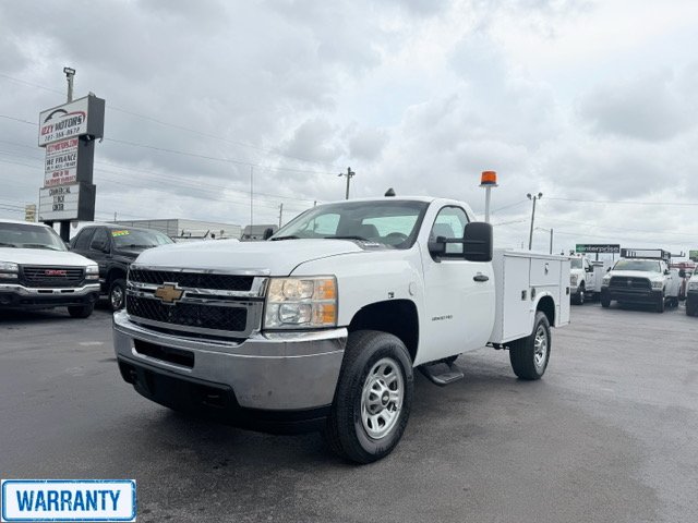 2013 Chevrolet Silverado 3500 - $13,888