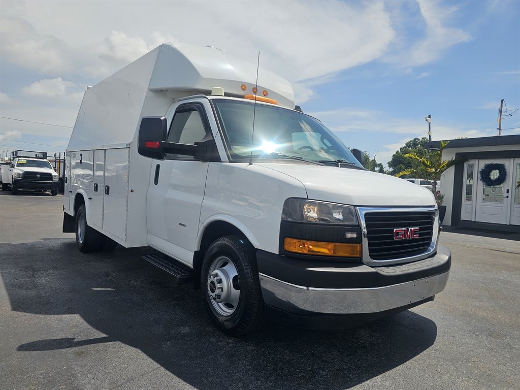 2018 GMC Savana - $22,888