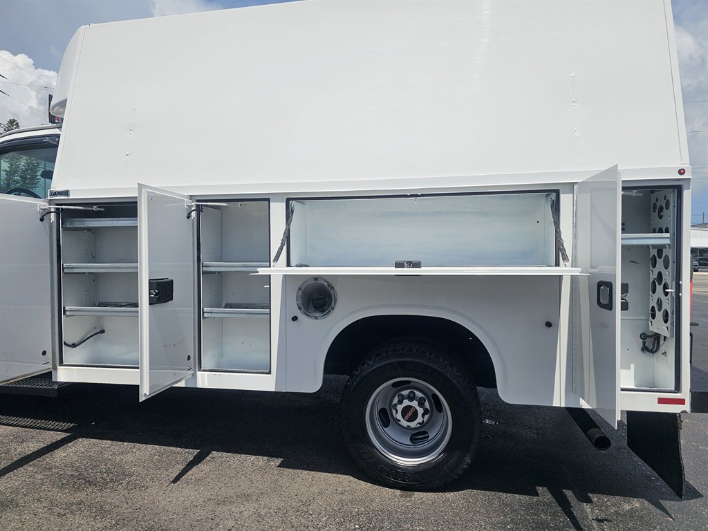 2018 GMC Savana - $22,888