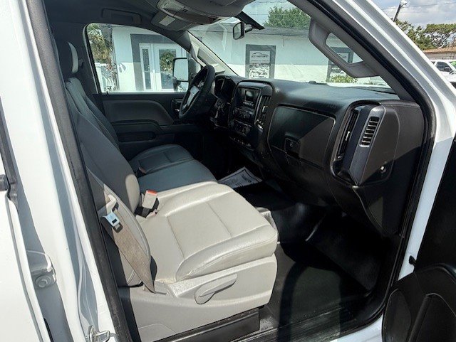 2016 Chevrolet Silverado 2500 W/T photo