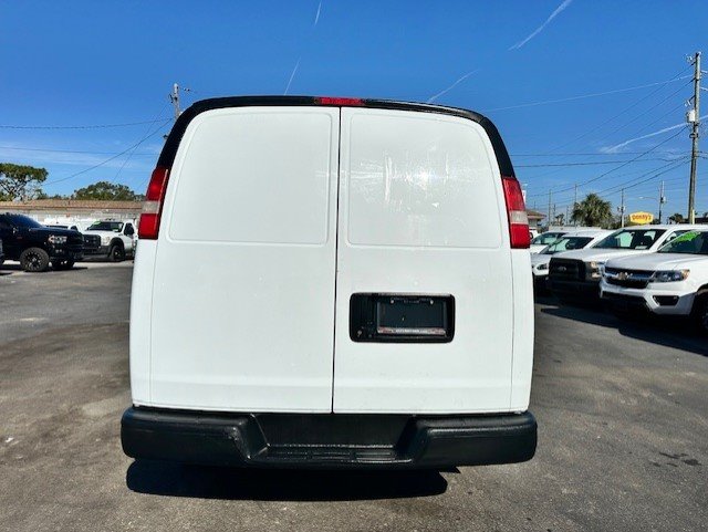 2016 Chevrolet Express - $14,888