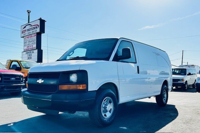 2016 Chevrolet Express - $14,888