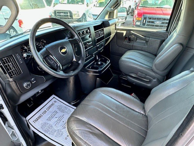 2016 Chevrolet Express - $14,888