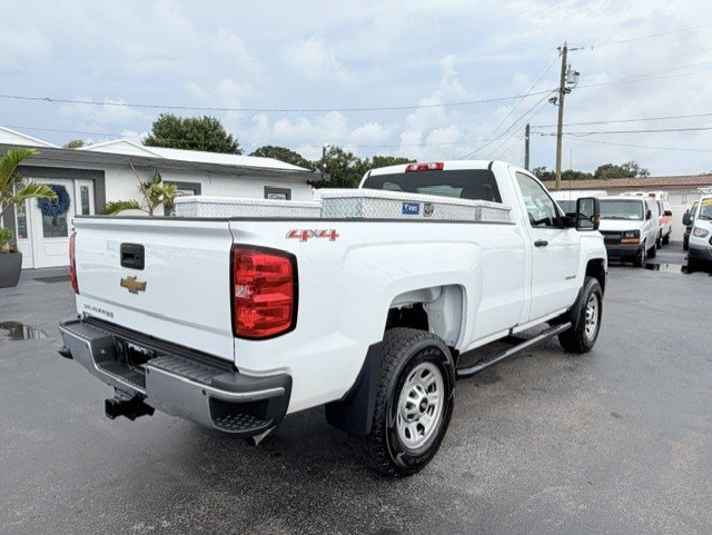 2017 Chevrolet Silverado 2500 - $20,888