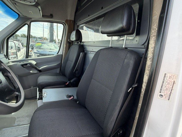 2008 Dodge Sprinter - $15,888