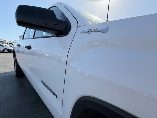 2016 GMC Sierra 1500 - $15,888