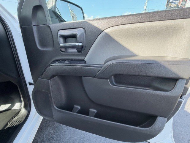 2016 GMC Sierra 1500 - $15,888