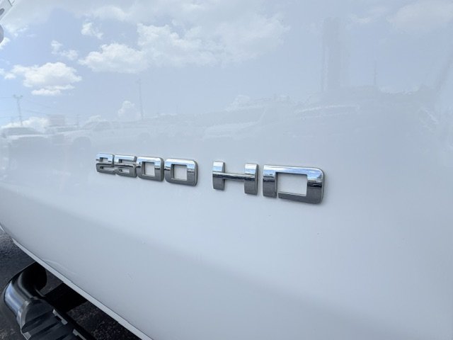 2016 Chevrolet Silverado - $13,888