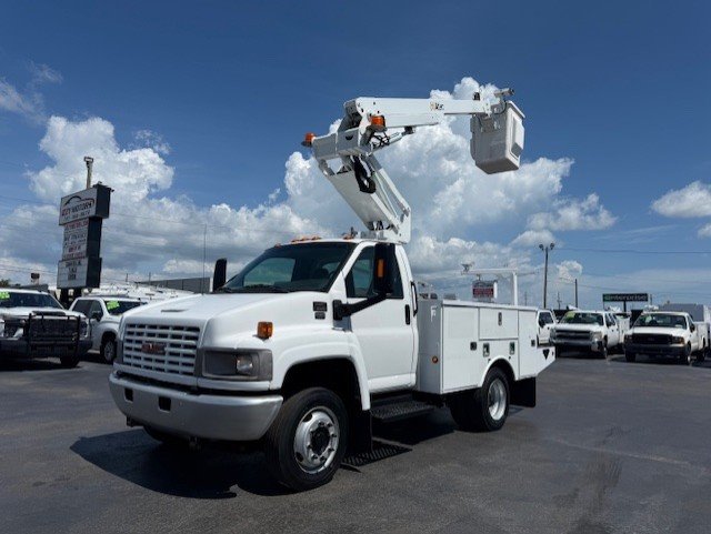 2009 GMC C5 - $25,888