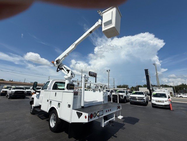 2009 GMC C5 - $25,888