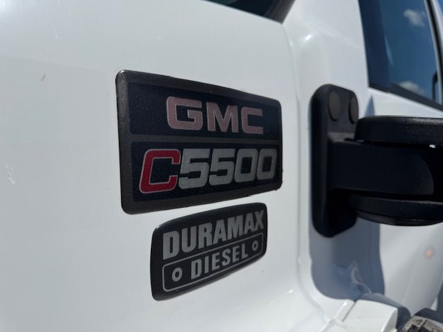 2009 GMC C5 - $25,888