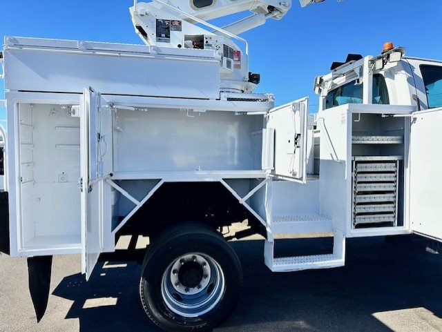 2006 GMC C5500 - $19,888