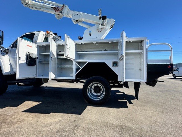 2006 GMC C5500 - $19,888