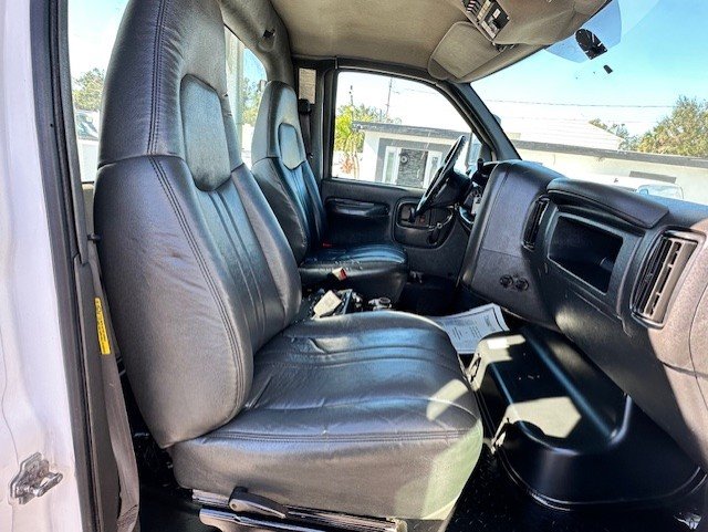 2006 GMC C5500 - $19,888