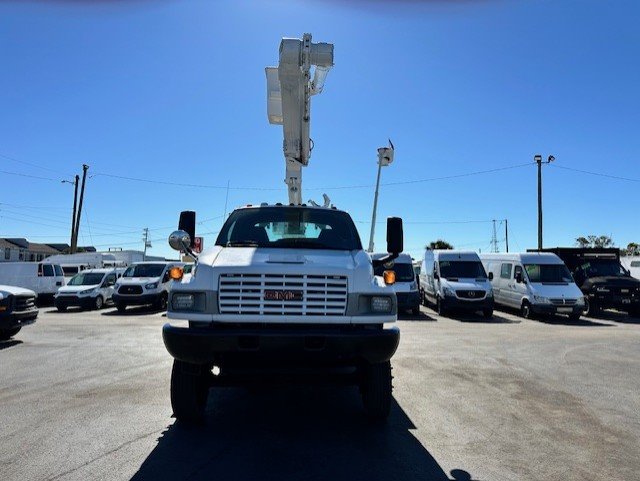 2006 GMC C5500 - $19,888