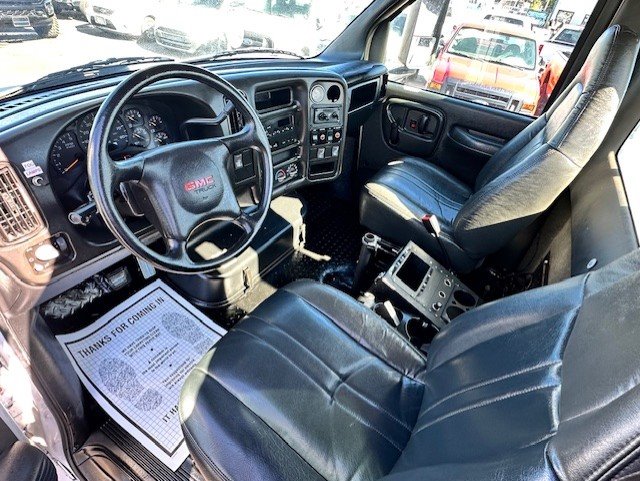 2006 GMC C5500 - $19,888