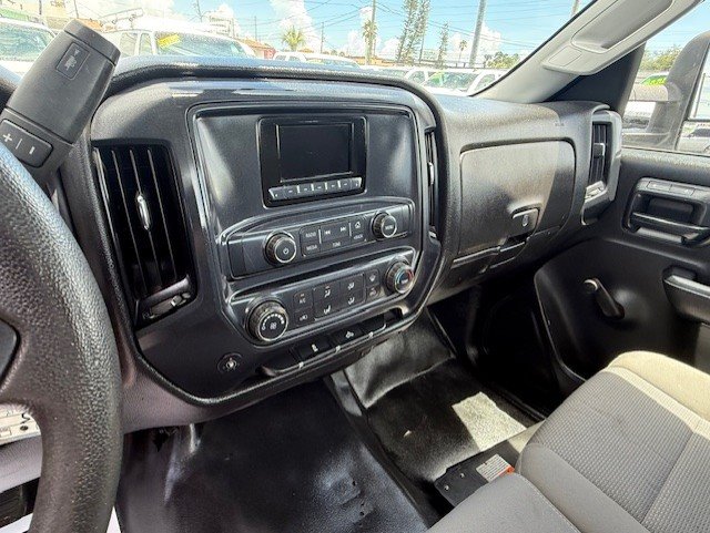 2015 Chevrolet Silverado - $15,888