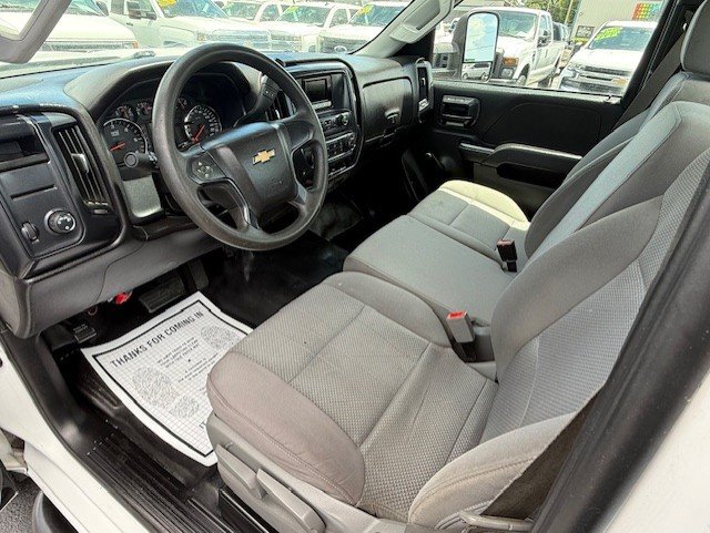 2015 Chevrolet Silverado - $15,888