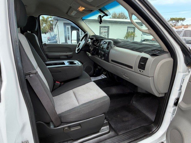 2007 Chevrolet Classic - $18,888