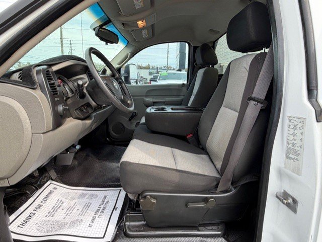 2007 Chevrolet Classic - $18,888